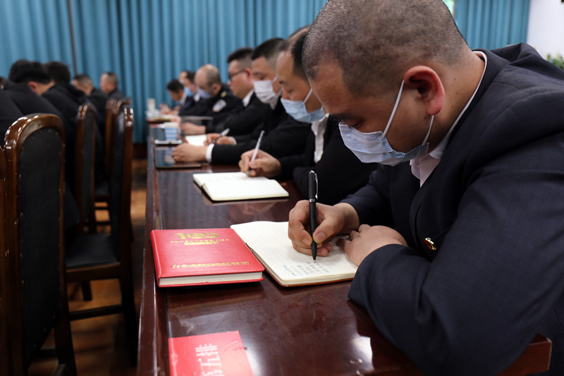 共话百年党史，罗致奋进实力 ——四川沐鸣娱乐安防集团举行党史学习教育专题讲座(图3)